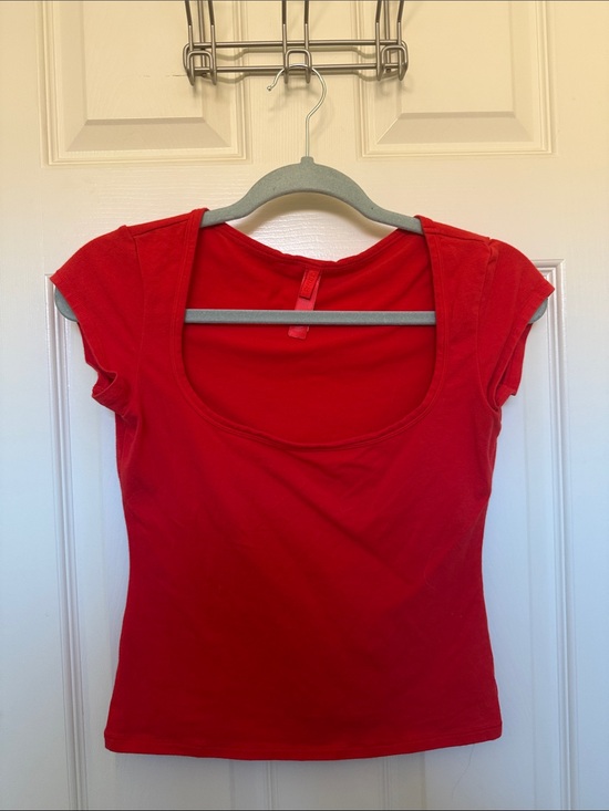 SKIMS Tops - Skims Cotton Jersey Scoop Neck T-Shirt